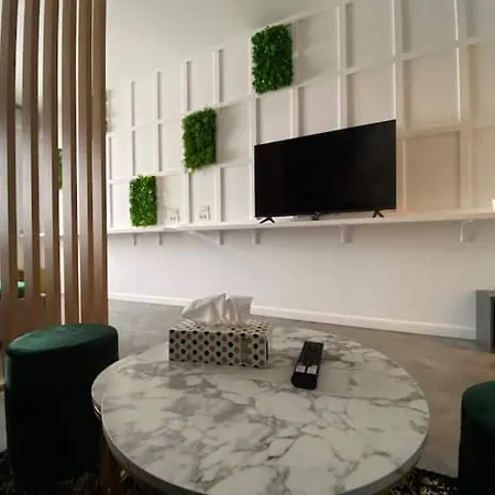 Eden - Amazing Studio - Central Location Bukarest